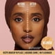 thumbnail image 2 of Polvo Suelto para Sellar y Fijar Huda Easy Bake Blondie, 2 of 7