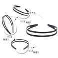 thumbnail image 3 of Juego de 2 diademas con peine para el pelo de plástico negro con forma de diente de tiburón, 3 of 5