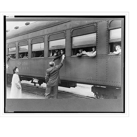 Historic Print, Los Angeles, California. The evacuation of Japanese-Americans from West Coast areas under U.S. Army war emergency order. Leaving for Owens Valley, 16" x 20"