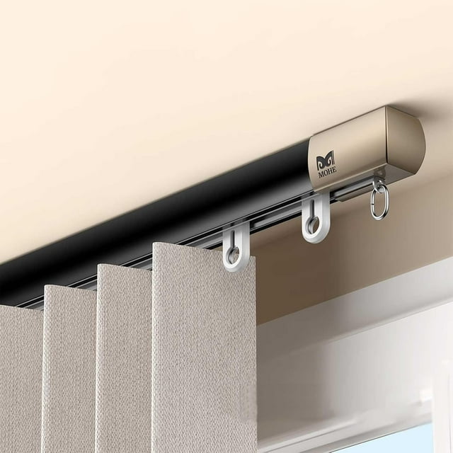 Tringles à Rideaux Silencieuses Rails de Rideaux de Plafond Rails de Rideaux Robustes Séparateur de Pièce Rail de Rideau Installation Facile pour Rideaux-salon Chambre (Noir, 1.9m (6.2 Pieds))