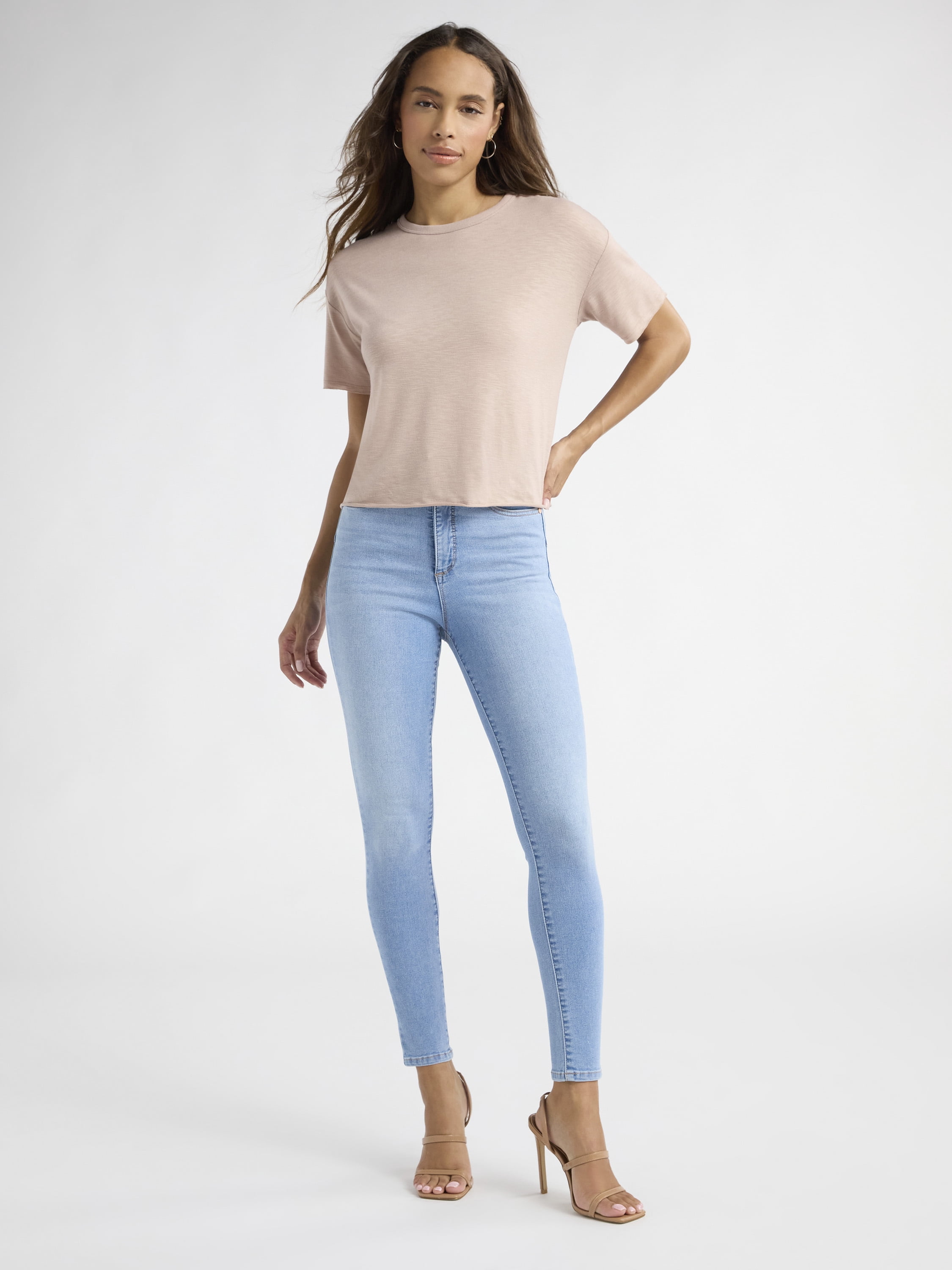 Sofia by Sofia Vergara Women's and Women's Plus Size Sofia Tee with Short Sleeves, Sizes XS-4X