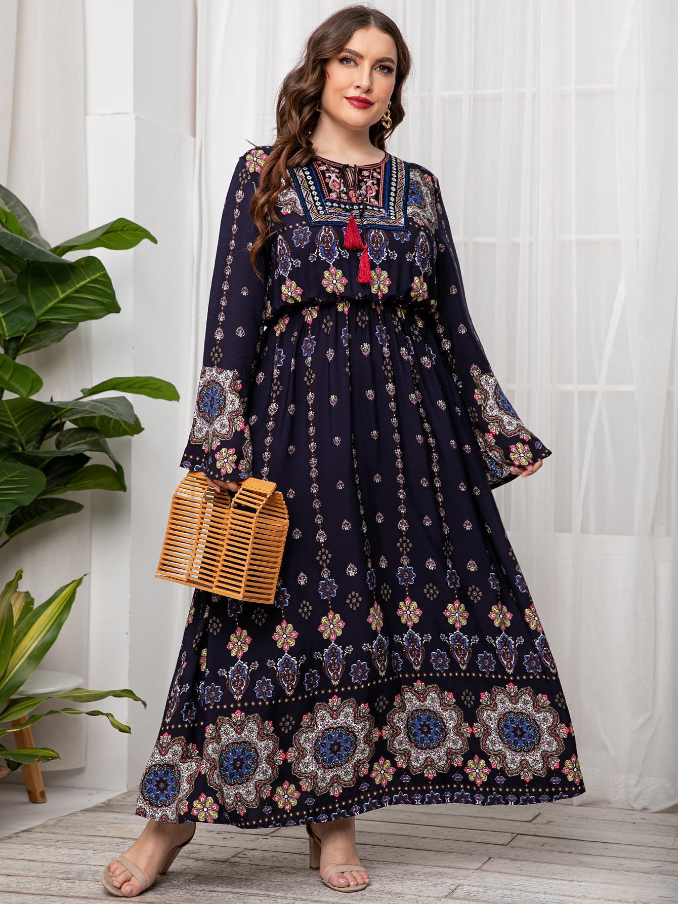 Navy Blue Boho Women's Plus Floral 