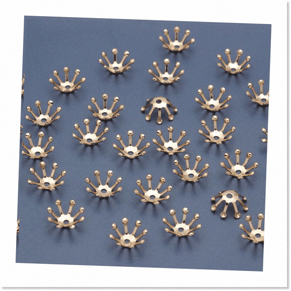 Bouchons de Perles de Fleurs 150 PCS - Découvertes de Bijoux Bricolage pour Boucles d'Oreilles, Bracelets et Colliers