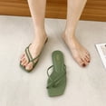thumbnail image 4 of Ndbuld Womens Slip On Flip Flops Ring Toe Strappy Summer Gladiator Flat Sandals Squares Toe Flat Bottom Flip Flop Poster Beach Sandals Trendy Women's Shoes on Clearance Green, 4 of 6