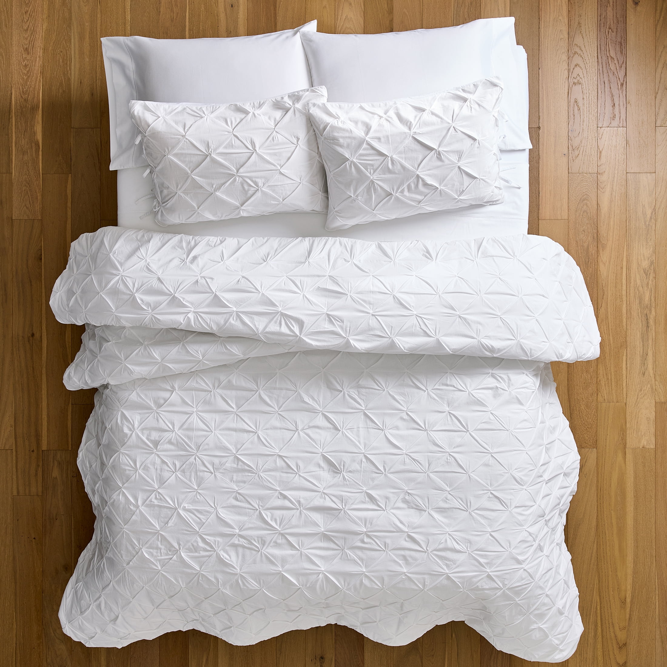 Better Homes & Gardens King Comforter Set, All-Season, 3-Piece, Arctic White Pintuck