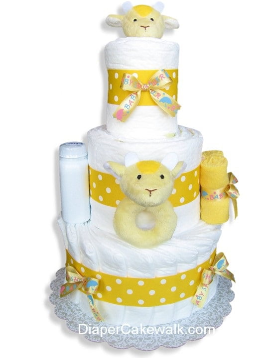Diaper cake for boys-plush giraffe