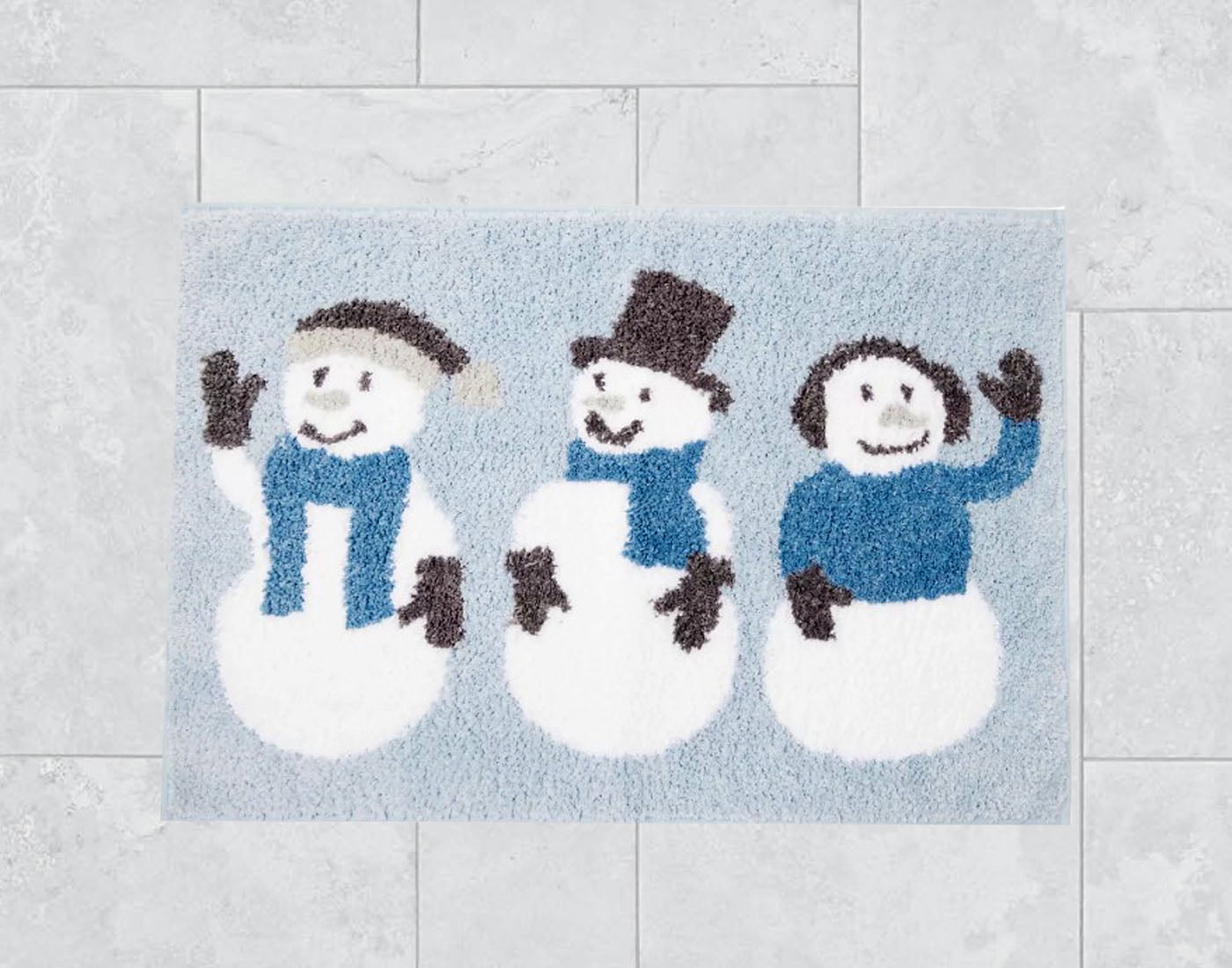 Winter Wonder Lane Bathroom Rug, Plush Blue and White Snowman, 20 x 30 inches