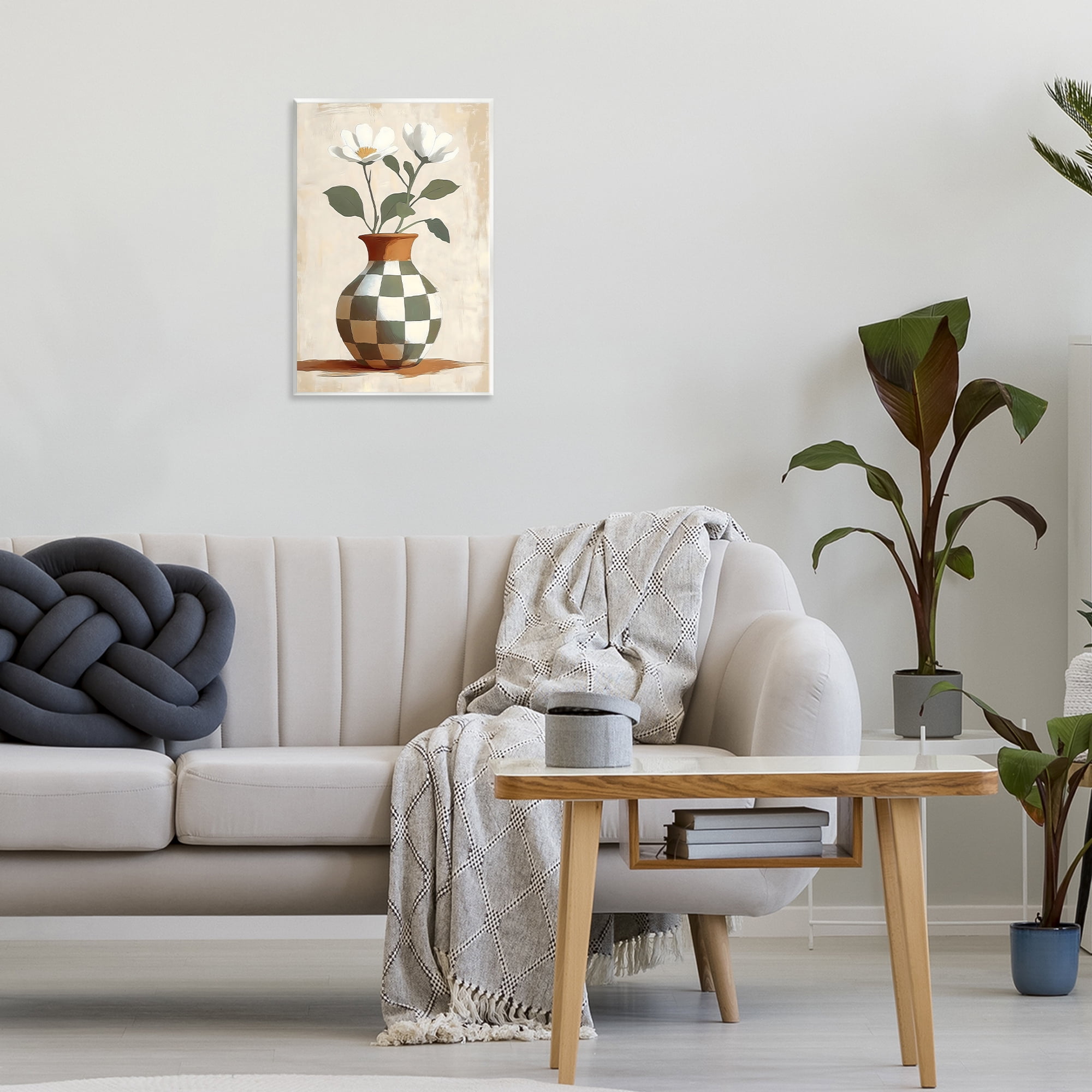 Stupell Industries Checkboard Green Flower Vase Wall Plaque Art, design by Creative Studio