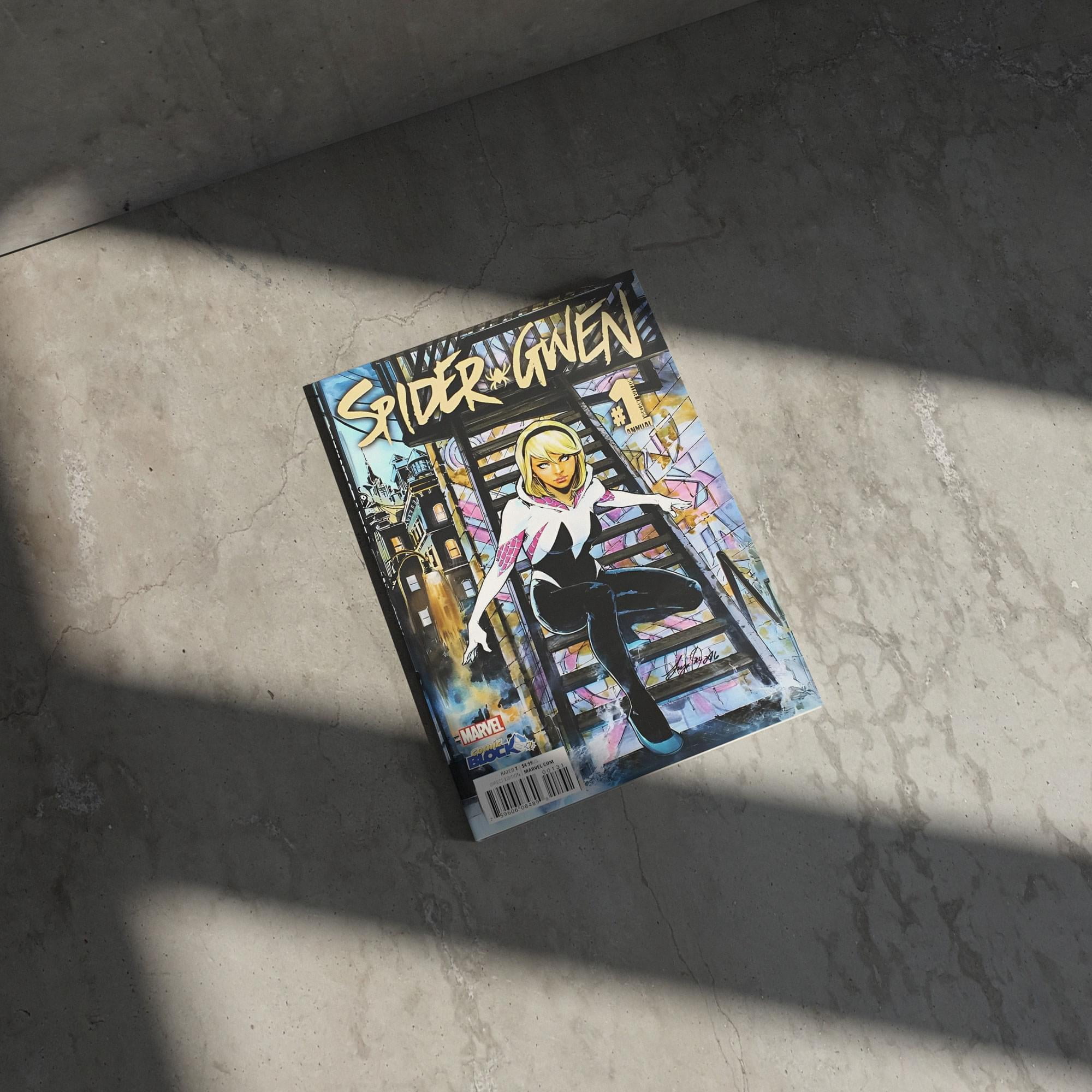 Nerd Block Marvel Spider-Gwen #1 Comic Book (Comic Block Variant