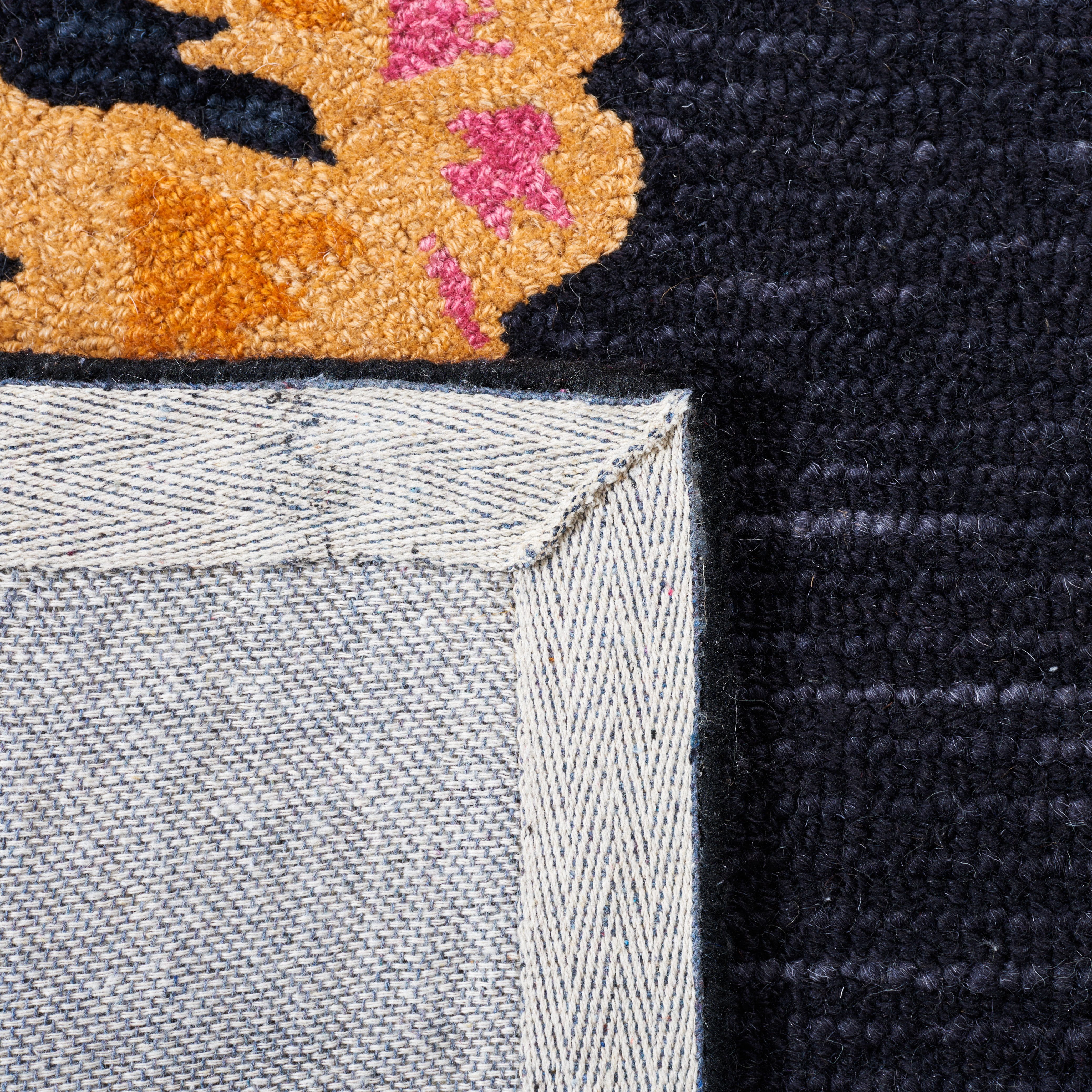 SAFAVIEH Jardin Rumen Floral Wool Area Rug, Black/Pink, 5' x 8'