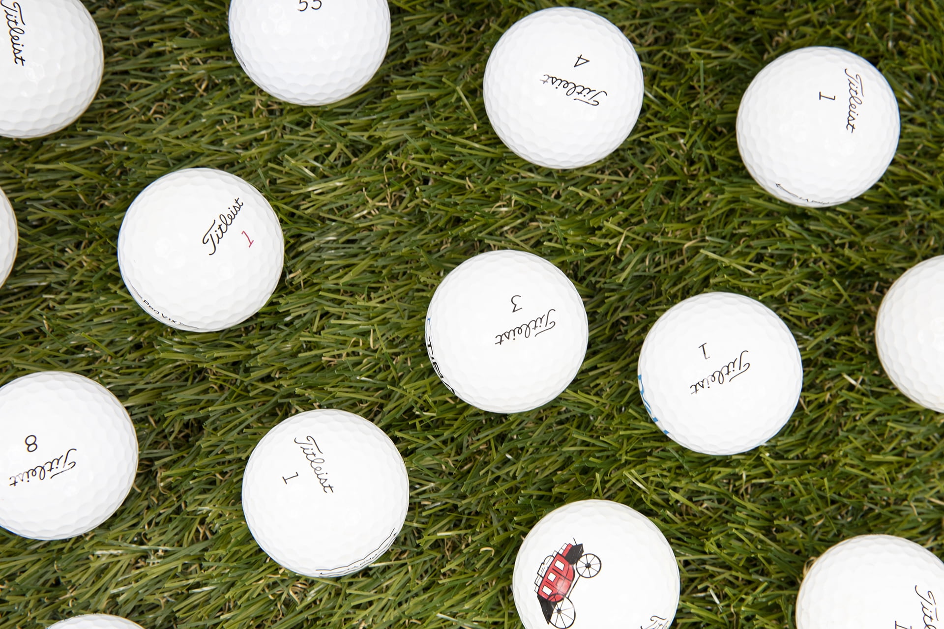 Clean Green Golf Balls 24 Recycled Titleist Pro V1 White Mix