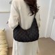 thumbnail image 5 of Bolso casual para mujer con correa ajustable, bolso de mano con entramado rómbico y media luna, 5 of 9