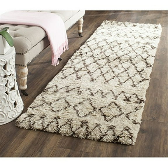 Safavieh Casablanca Contemporary Hand-Knotted Wool Runner Rug-Color:Ivory / Brown,Shape:Runner,Size:2'-3" X 10'