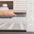 thumbnail image 3 of SAFAVIEH Pyramid Hunter Geometric Runner Rug, Gray/Ivory, 2'2" x 8', 3 of 5