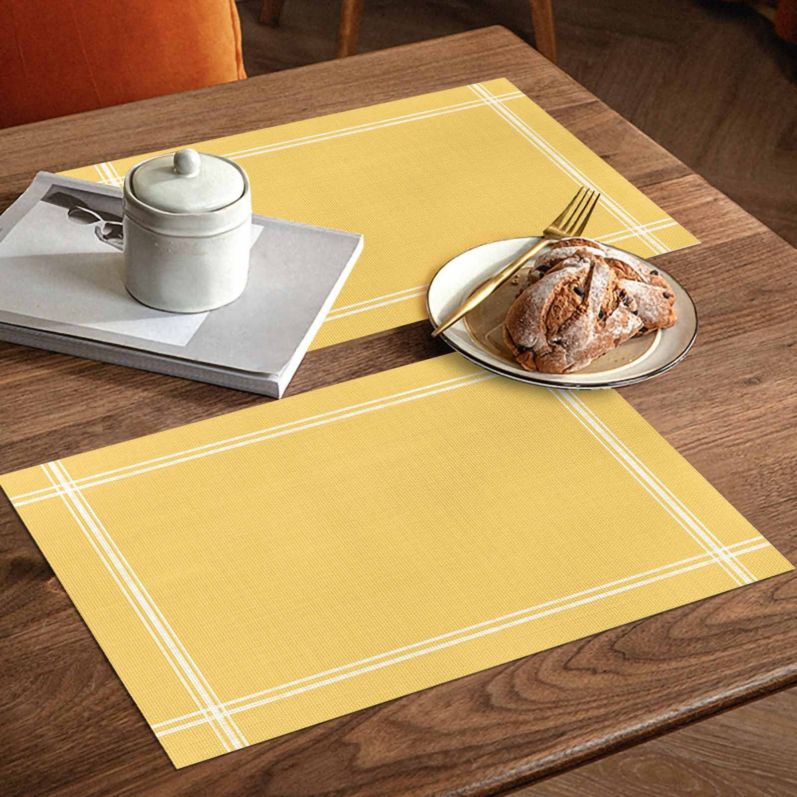 Placemats Set of 4, Solid Yellow Color Placemats Set of 4, Yellow Vintage Tablemats Washable Placemat Table Decoration for Kitchen Table Dinner Party Home Decor Indoor Outdoor 13x19 Inch