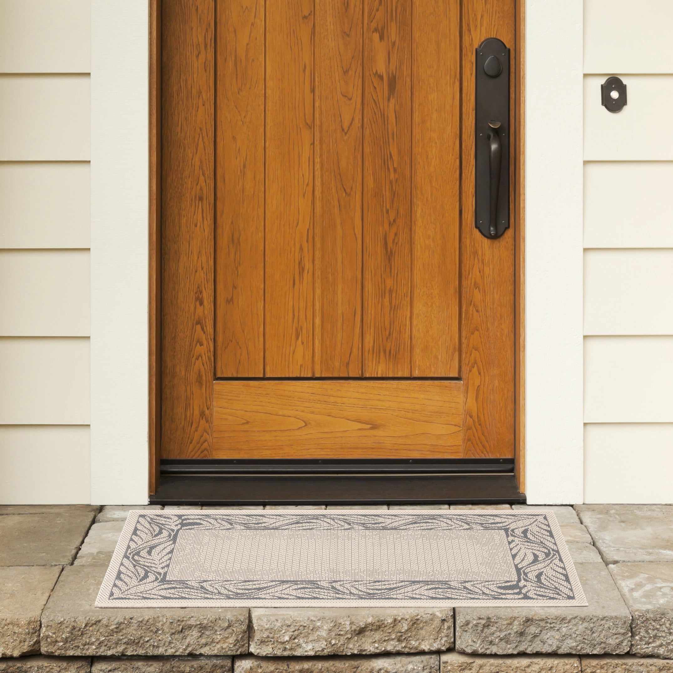 Safavieh Courtyard Micah Floral Indoor/Outdoor Area Rug, Sand/Gray, 4' x 5'7"