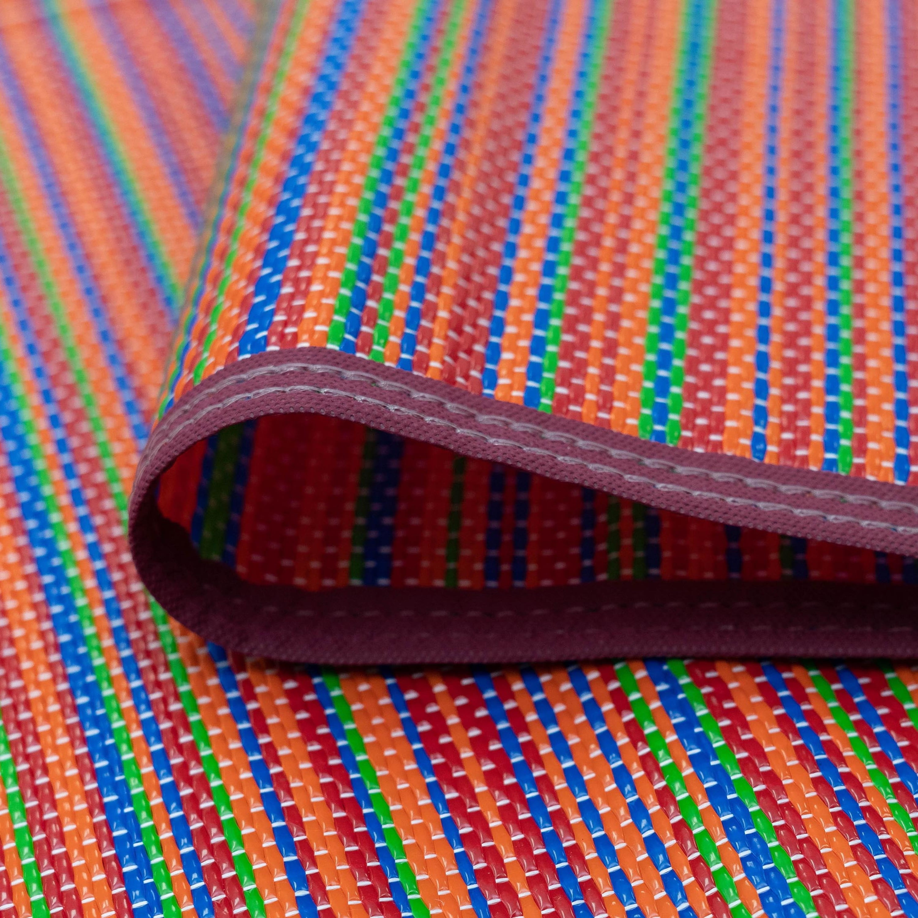 Luna Contemporary Stripe Red and Blue Polypropylene Reversible Plastic Straw Outdoor Area Rug, 5' x 6'11'' Rectangle