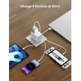 thumbnail image 4 of Adaptador de viaje universal MOMAX, cargador rápido GaN de 20 W, 2 USB, 4 of 7