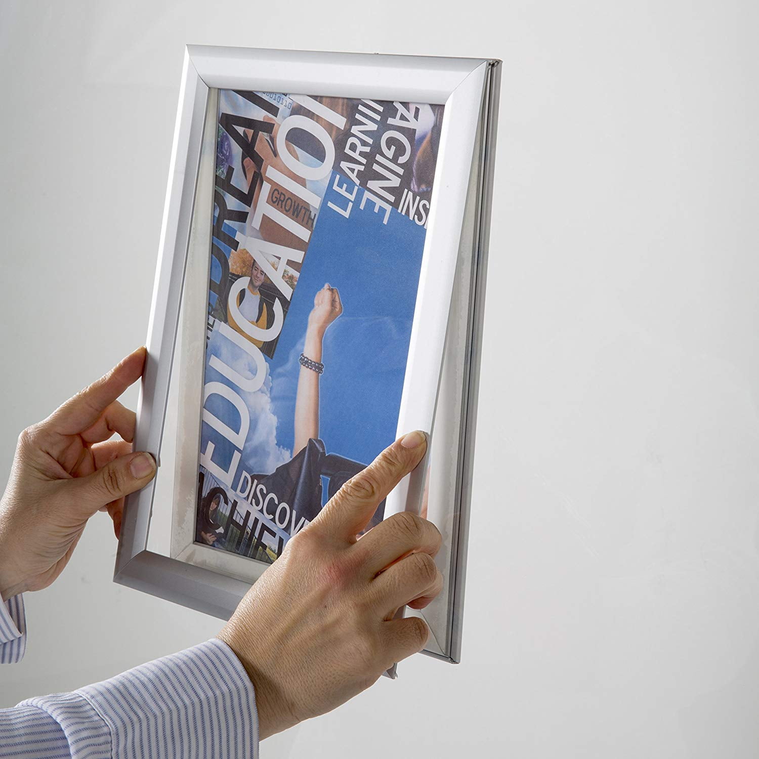 M&T Displays Front Loading Snap Window Frame Poster Size 1" Silver Color Profile, Mitered Corner (18x24)
