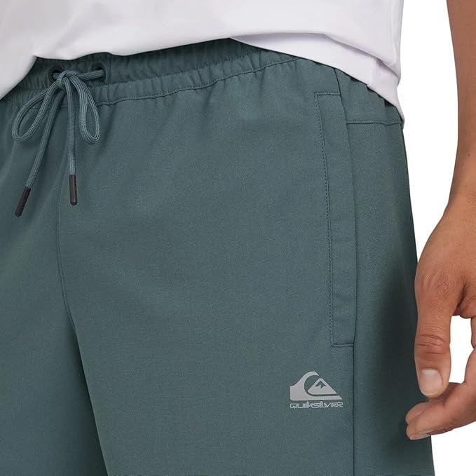 Promo Short De Bain Homme Qs Circled Volley 15 Quicksilver chez Intersport