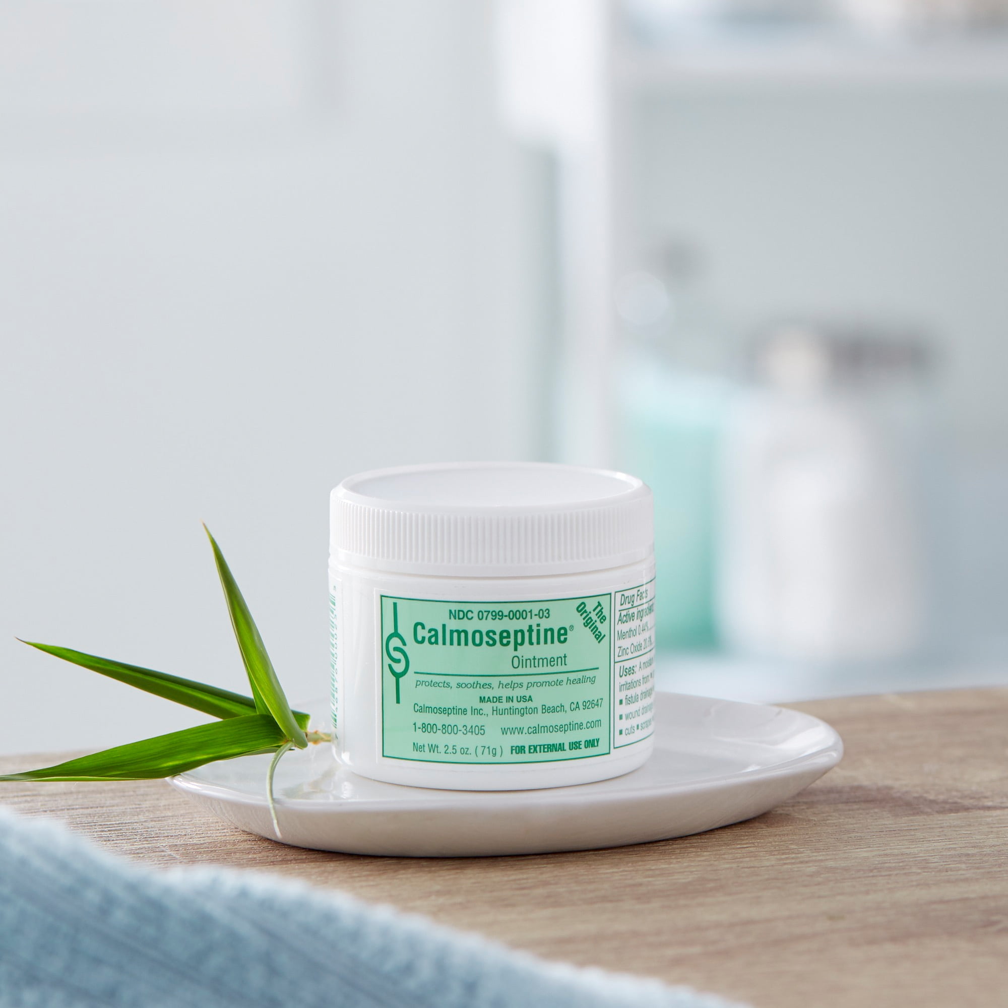 Calmoseptine Skin Healing Diaper Rash Ointment Jar - Bacitracin Antibiotic & Zinc Oxide Cream for Butt Irritation, Burn, Cuts, Wounds & Itching - Multipurpose Skincare Products - 2.5 Oz - Pack of 12