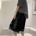 thumbnail image 5 of Pantalones cortos de estilo americano con cintura elástica para hombre, marca de moda, estilo hip hop, ropa de calle, pantalones cortos casuales de verano de dos piezas con ilusión holgada, 5 of 5