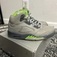 thumbnail image 4 of Ni - ke Size 10.5 - Jordan 5 Green Bean 2022, 4 of 5