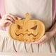 thumbnail image 3 of Plato decorativo de madera de calabaza de Halloween, plato de madera, decoración del hogar, arte, decoración de fiesta, regalo, 3 of 6