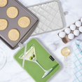 thumbnail image 5 of Yayeee Pot Holders Kitchen Heat Resistant with Pocket 7"x9.8" Cotton Oven Cooking Hot Pads, Green Martini Glass, 5 of 7