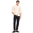 thumbnail image 2 of Camisa Tommy Hilfiger Oxford de manga larga con botones, corte regular, 2 of 5