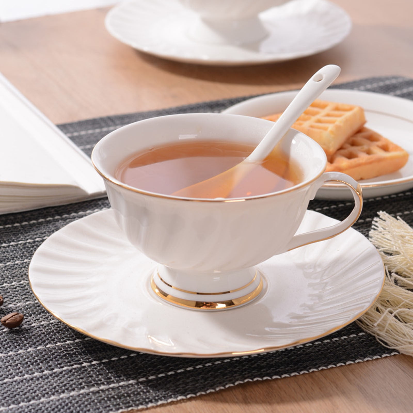 Elegant Tea Cup Set 6OZ with Saucers, Porcelain Coffee Cups with Gold Trim,  Vintage Style Tea Party Set for Home, Caf & Special Occasions, Includes  Spoon, Easy to Clean - Walmart.com