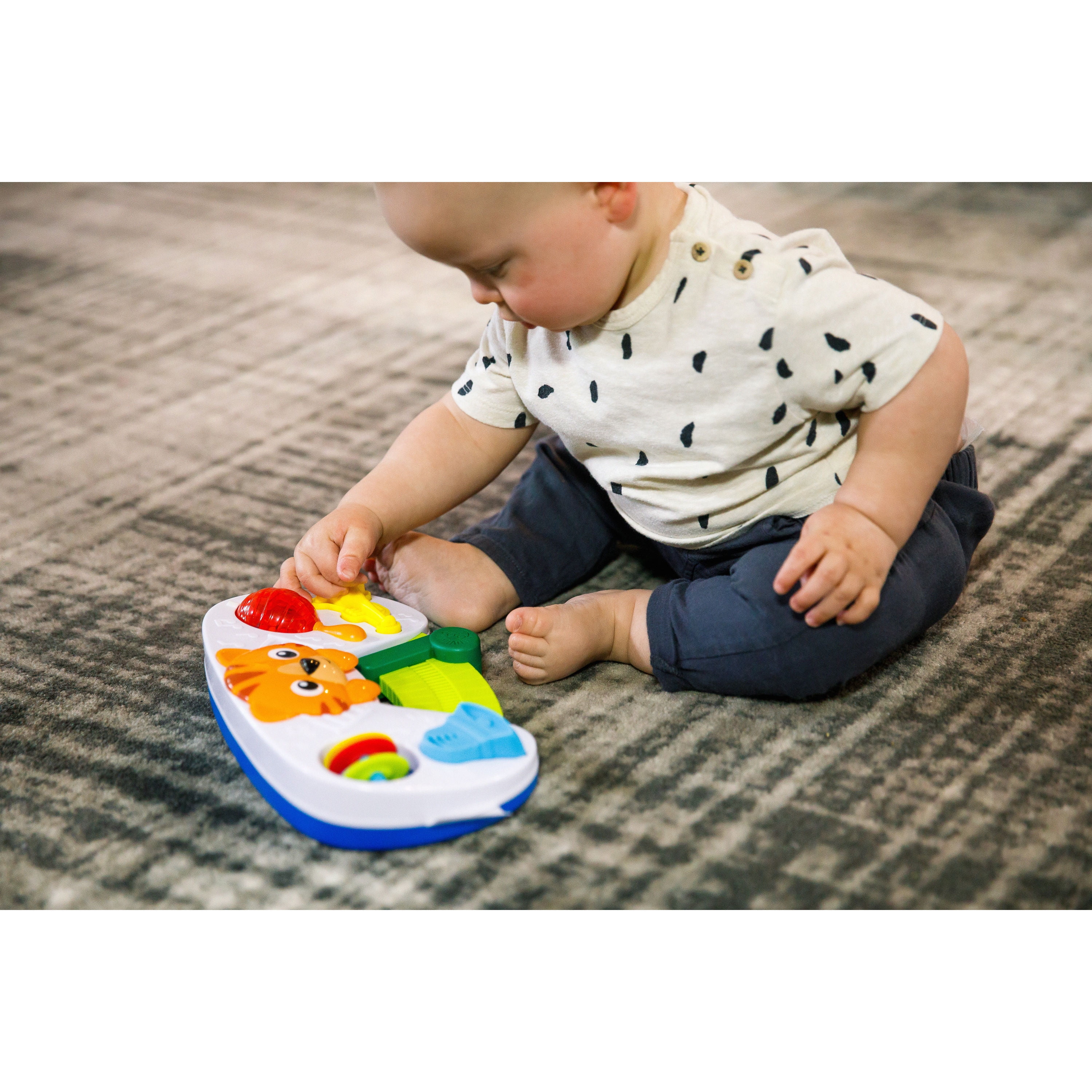 baby einstein symphony paws