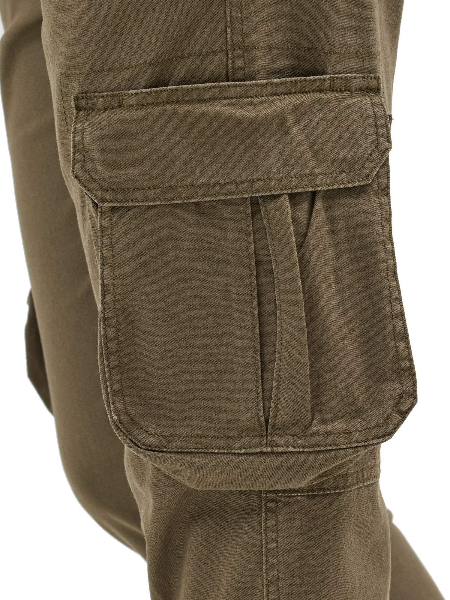 Wrangler® Men's Stretch Taper Leg Regular Fit Cargo Pant