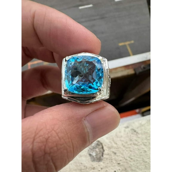 NATURAL BLUE TOPAZ GEMSTONE 18K WHITEGOLD MALE RING