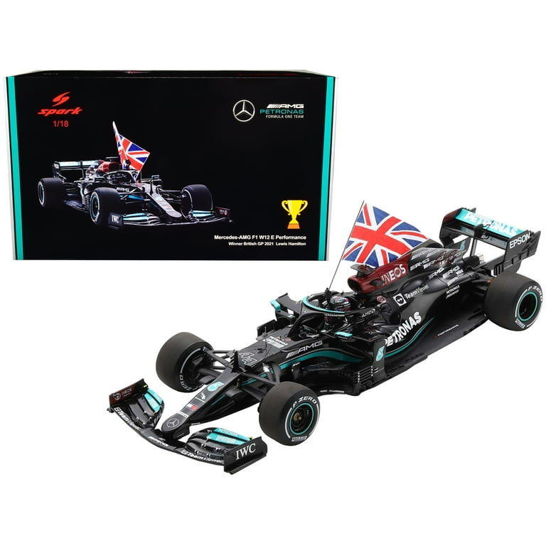 Diecast Mercedes-AMG F1 W12 E Performance #44 Lewis Hamilton 