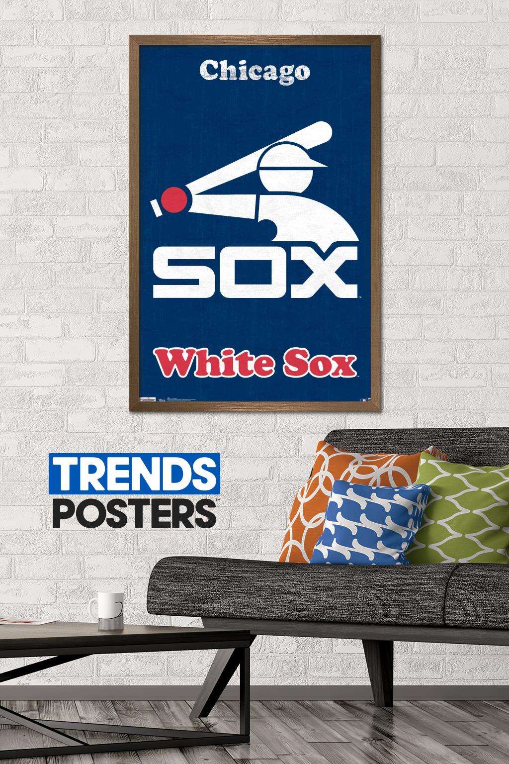 MLB Chicago White Sox - Retro Logo Wall Poster, 22.375" x 34", Framed