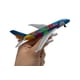 thumbnail image 3 of Modelo de Avión Die-Cast Emirates A380 de 14 cm, 3 of 6