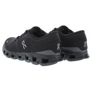 On 'Cloud X 4' Sneakers Black (Women's)