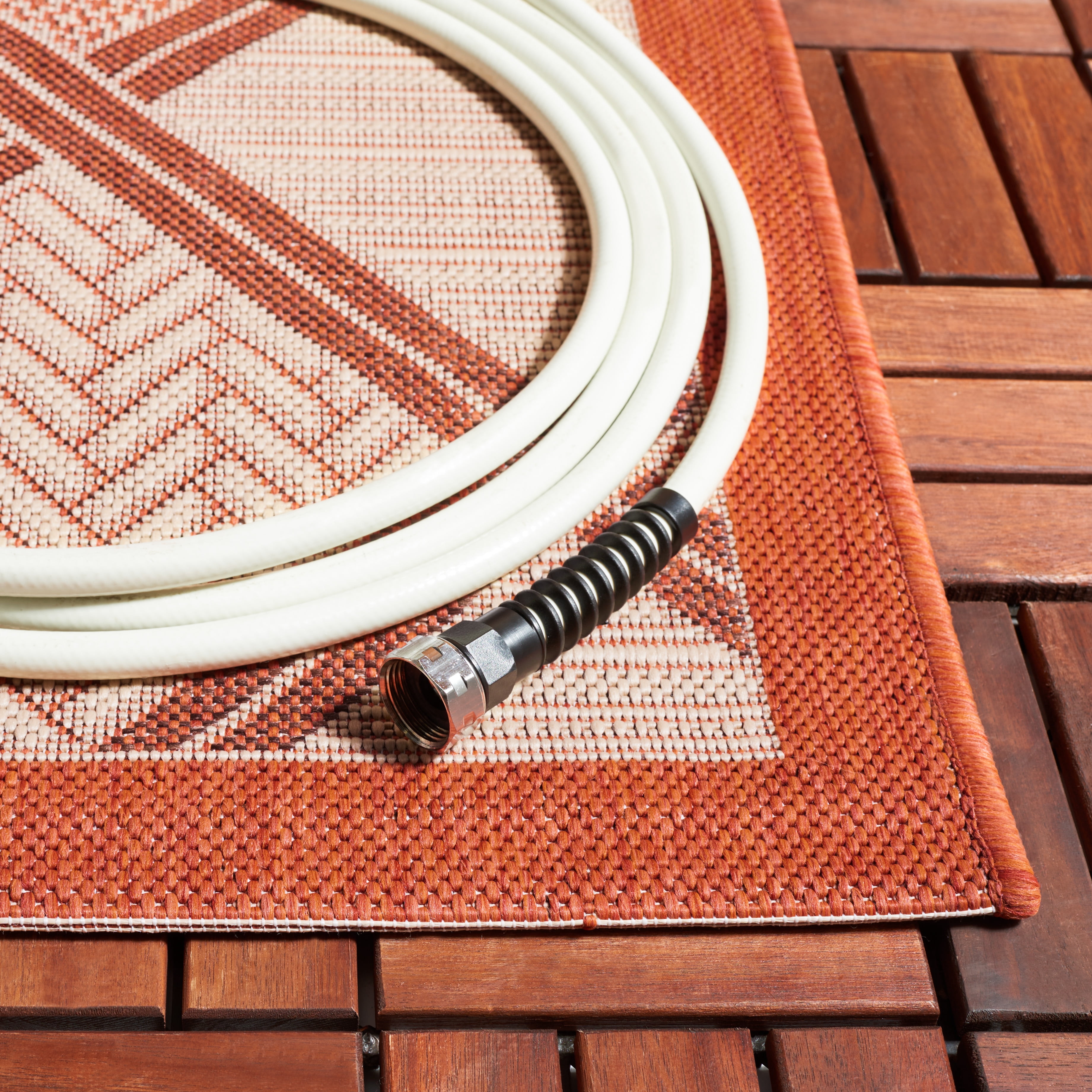 Safavieh Courtyard Shawn Geometric Indoor/Outdoor Area Rug, Cream/Terracotta, 4' x 5'7"