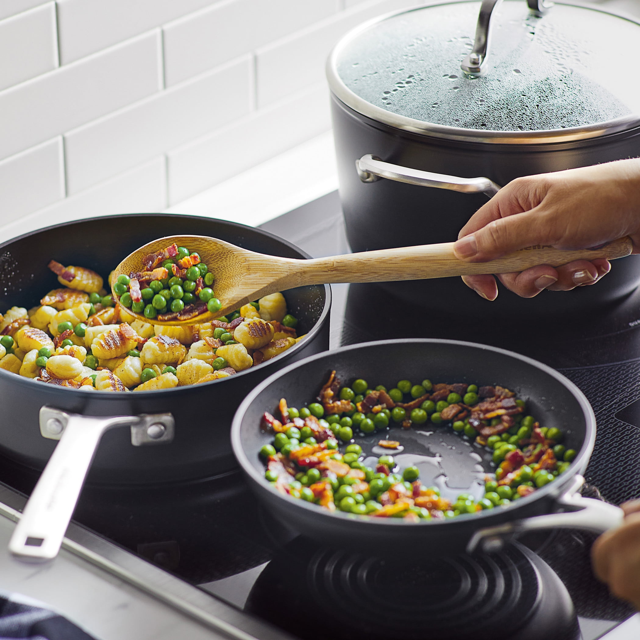 Abizoe Non-Stick Cookware Set - Pans and Pots with Removable Handles, Space  Efficient Excellent for RVs and Compact Kitchen (Black 12 pieces)