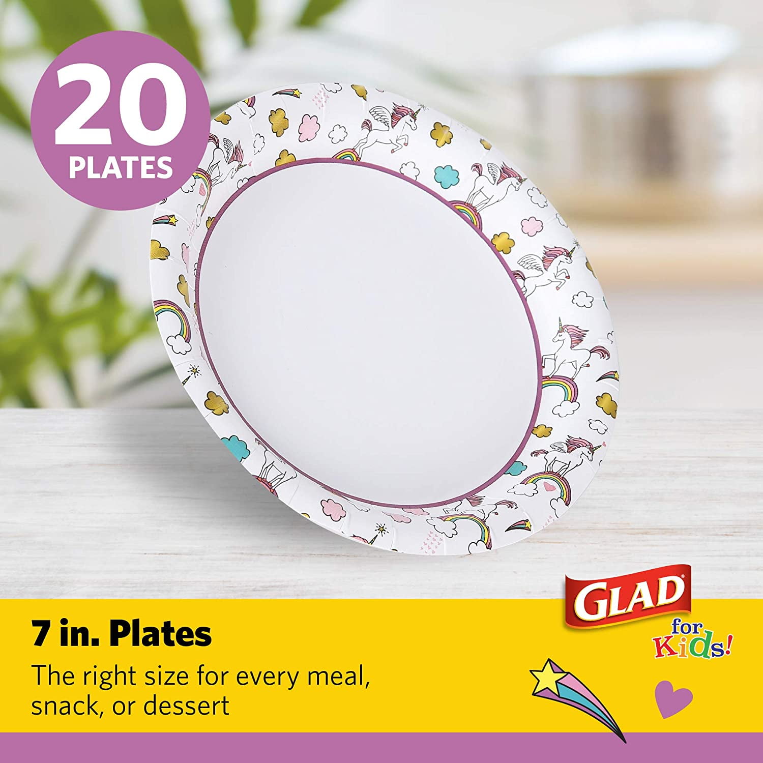 Glad for Kids Holiday Paper Plates, 20 Count | Small Round Paper Plates  With Cute Snowman Design for Kids | Heavy Duty Disposable Soak Proof