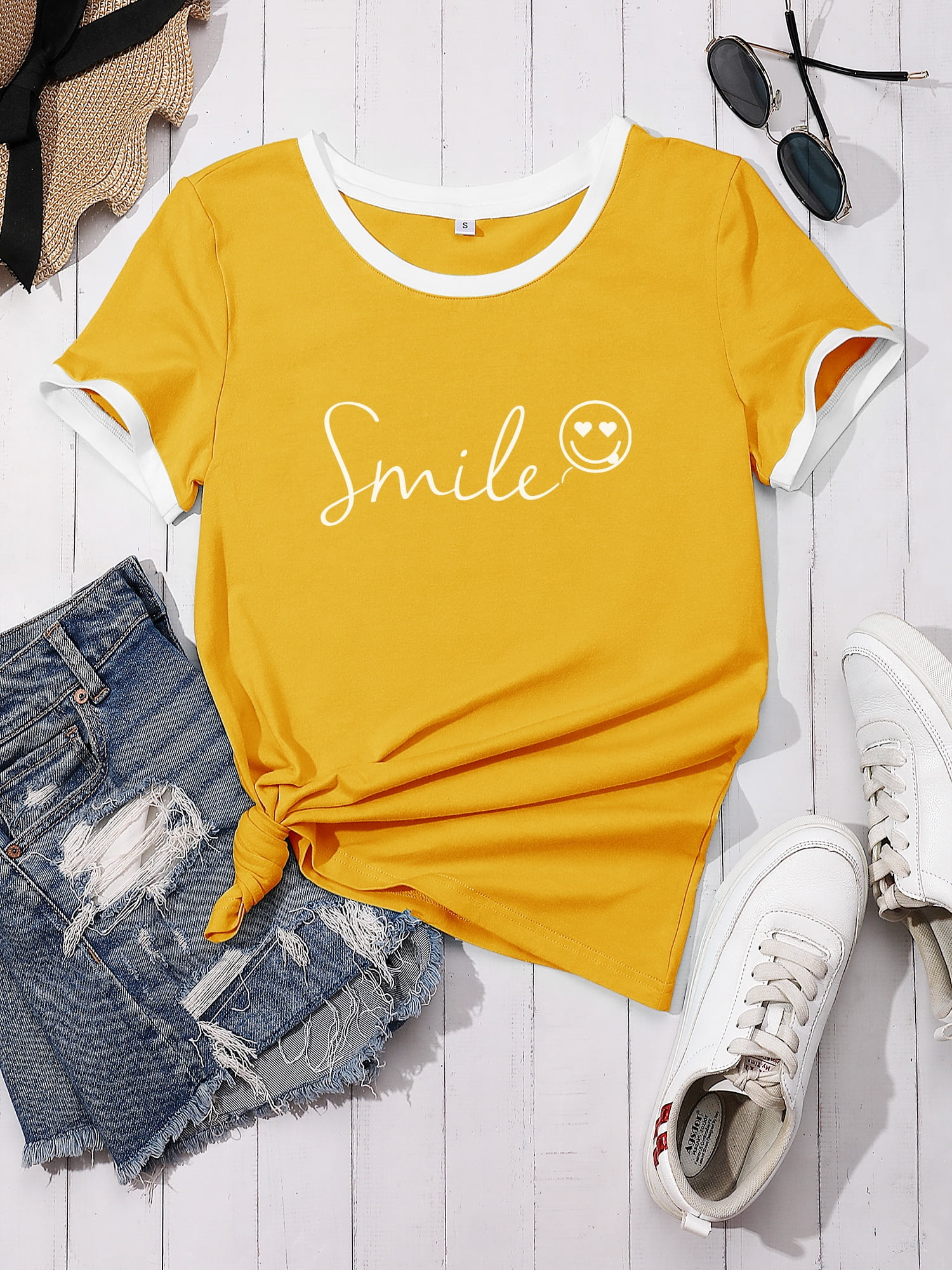 ZXSXSY T-Shirts for Women Happy Face Letter Print Graphic