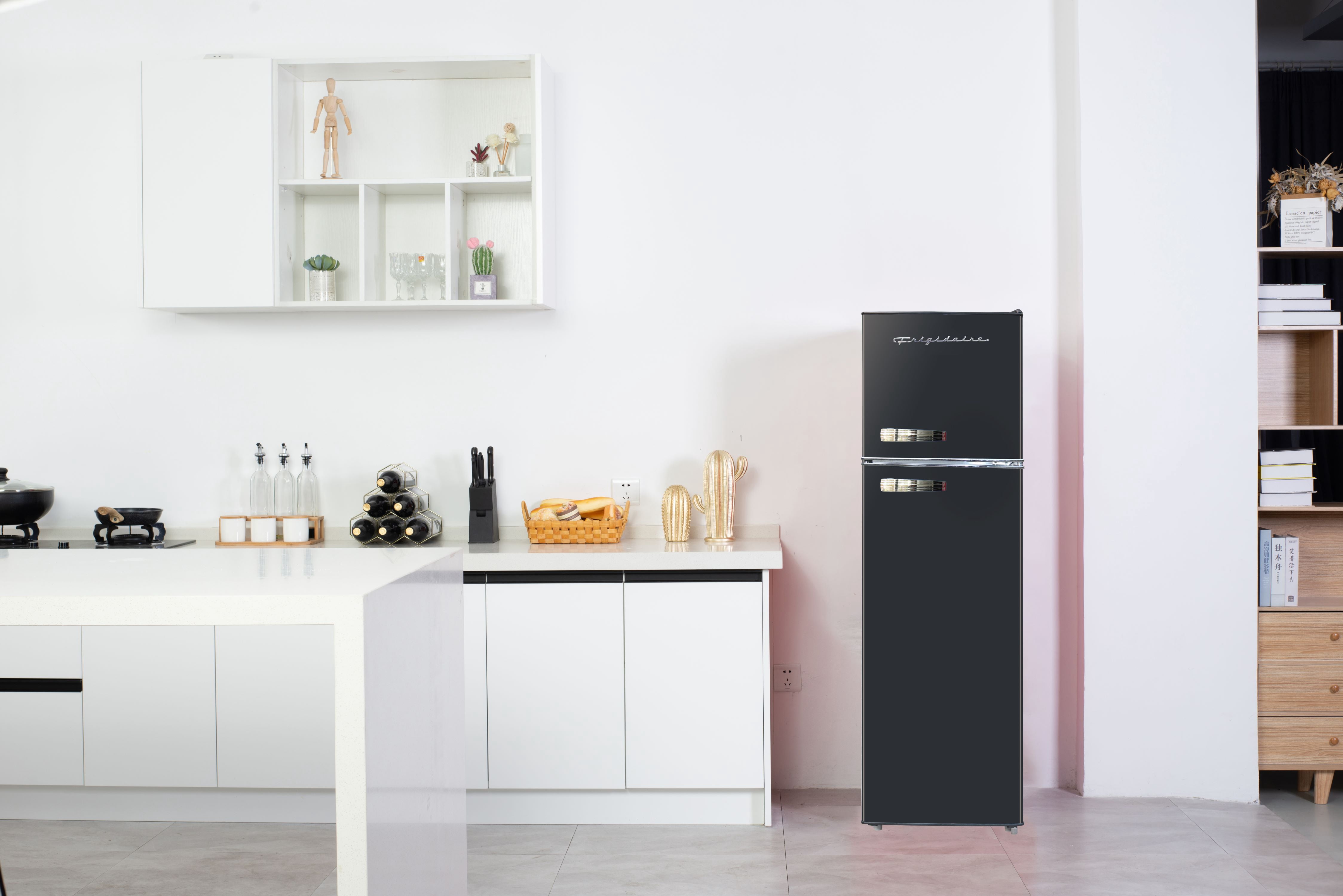 Frigidaire 10 Cu. ft. Top Mount Retro Refrigerator, Apartment Size Compact Fridge, Black