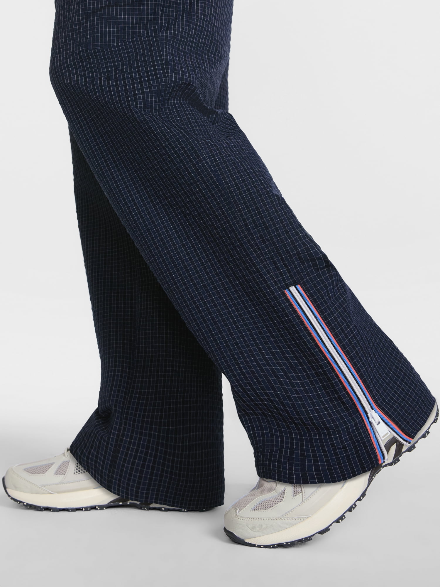 Avia Men's Relaxed Fit Tech Seersucker Track Pants with Side Stripe, Sizes XS-3XL