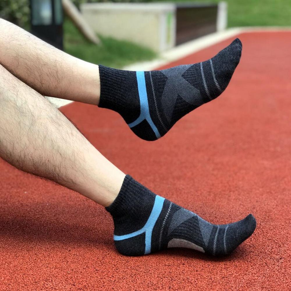 Pretty Comy Men's Basketball Socks Middle Tube Socks Breathable Running Waterproof/Windproof Cycling Hiking Outdoor Sport Socks Navy Blue - image 4 of 6