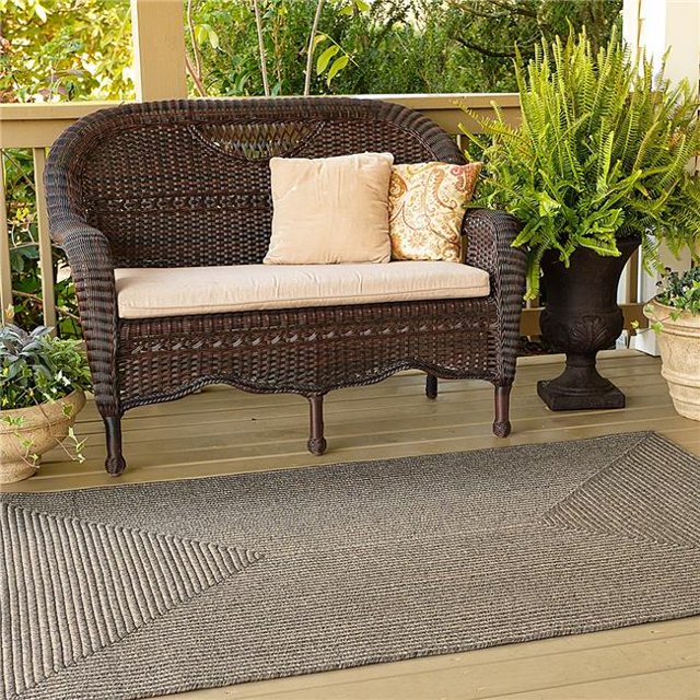 Homespice Decor 316684 8 x 10 ft. Smoke Ultra Durable Rectangular Braided Rug - Grey