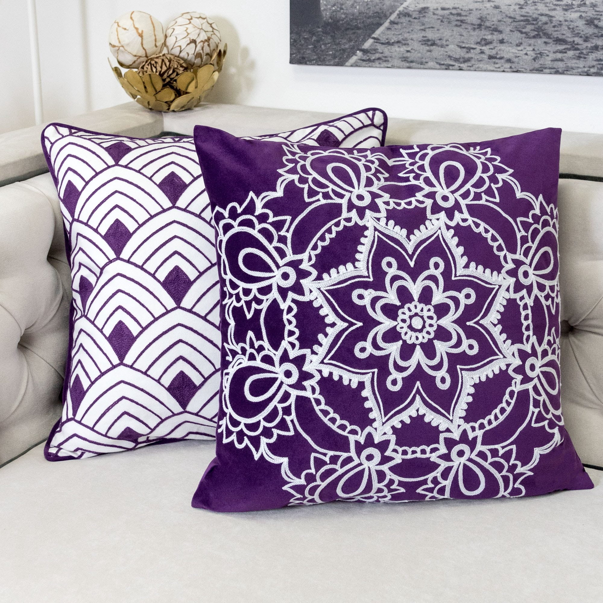 Raelynn Purple Abstract Polyester 20 in. x 20 in. Throw Pillow (Set of 2)