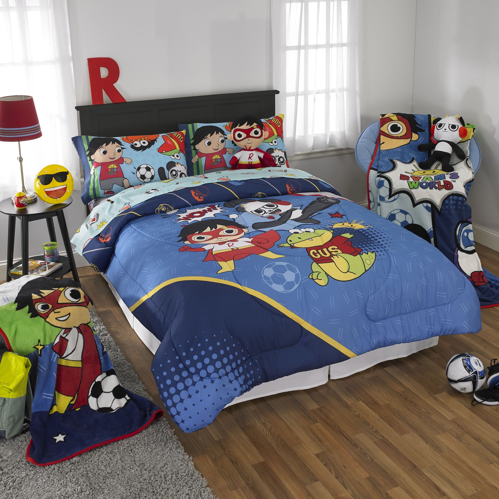 Ryan's World Kids Comforter and Sham, 2-Piece Set, Twin/Full, Reversible,  Blue, Pocketwatch