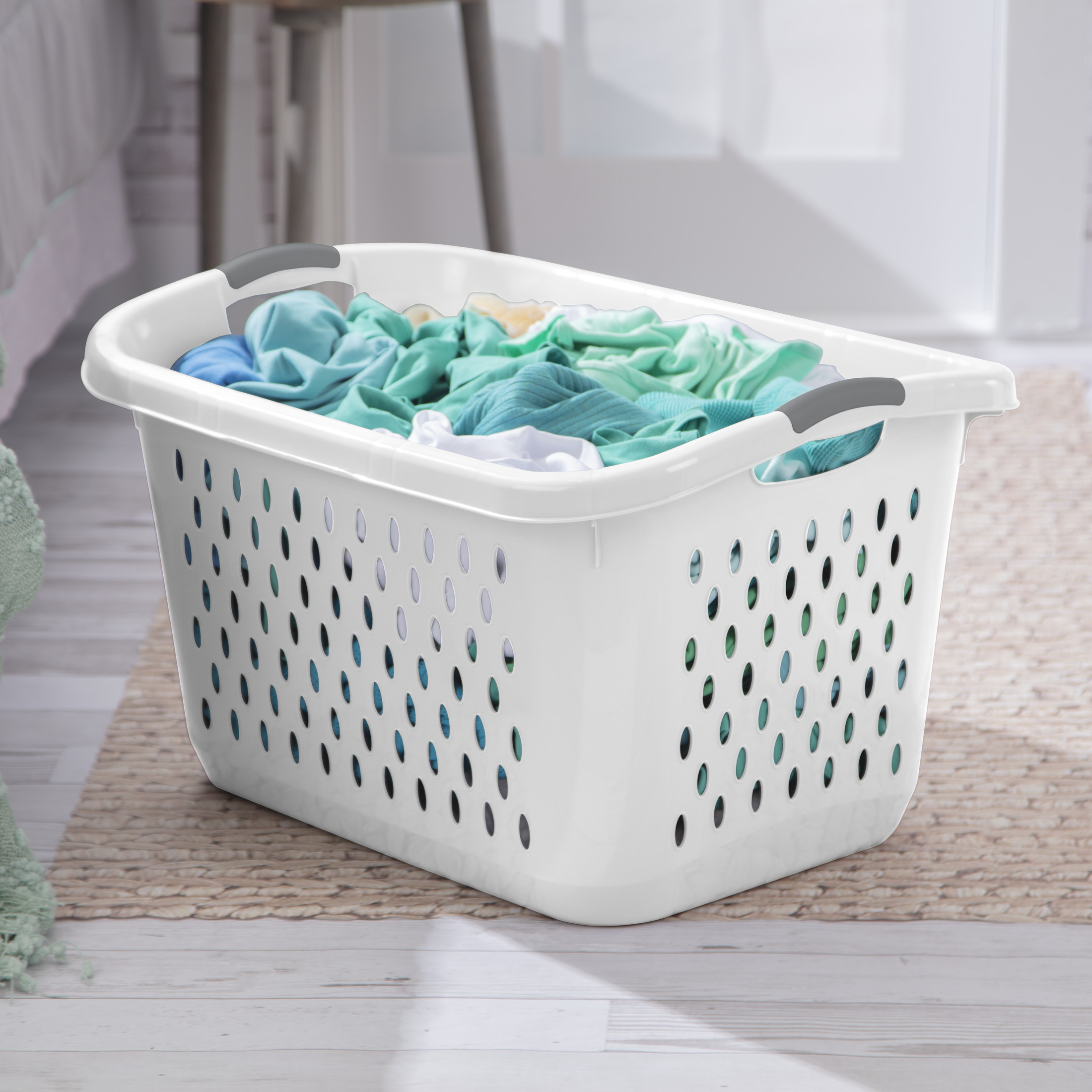 Sterilite 2.7 Bushel Extra-Large Laundry Basket, White photo 5
