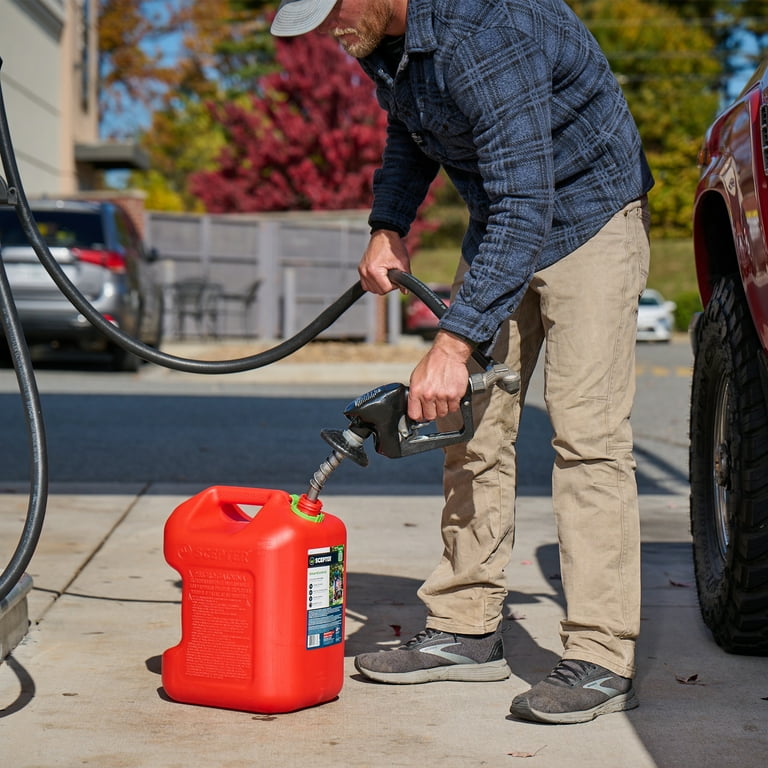 ガチャピン美品V8SV10スティック&ハンディ28分45秒稼働　MAX4分 Scepter SmartControl Dual Handle 5 Gal Gasoline Can w/Funnel, 4